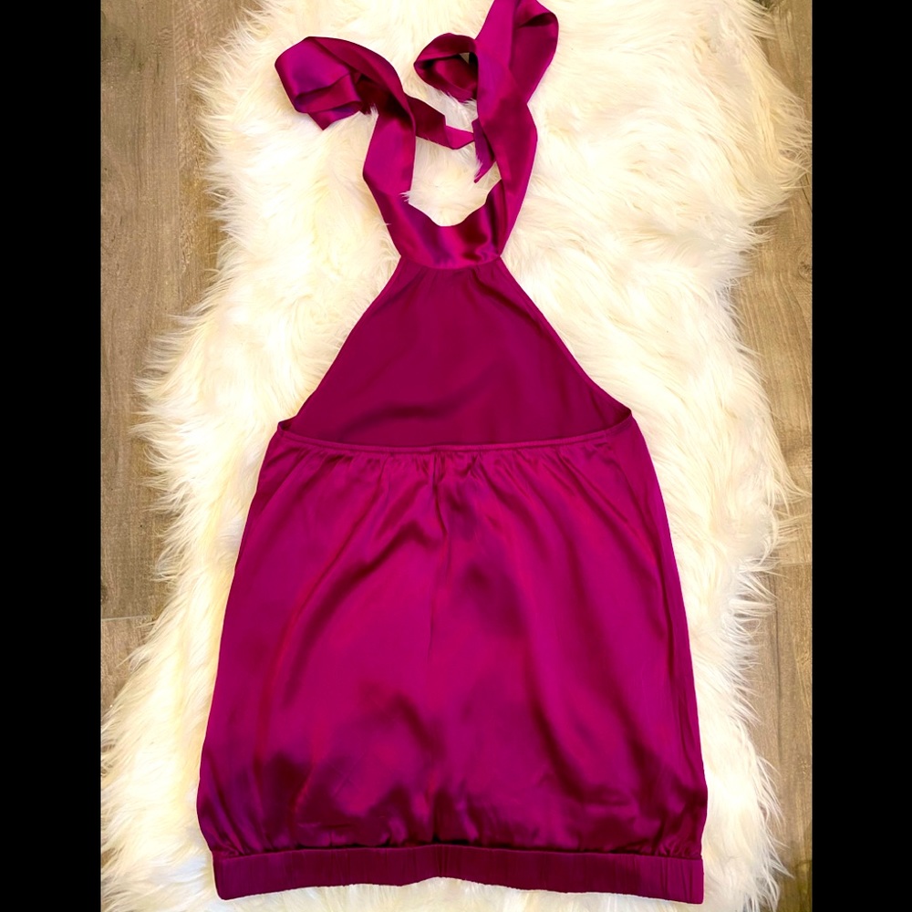 Express Top. Beautiful color with decorative neck sash tie.